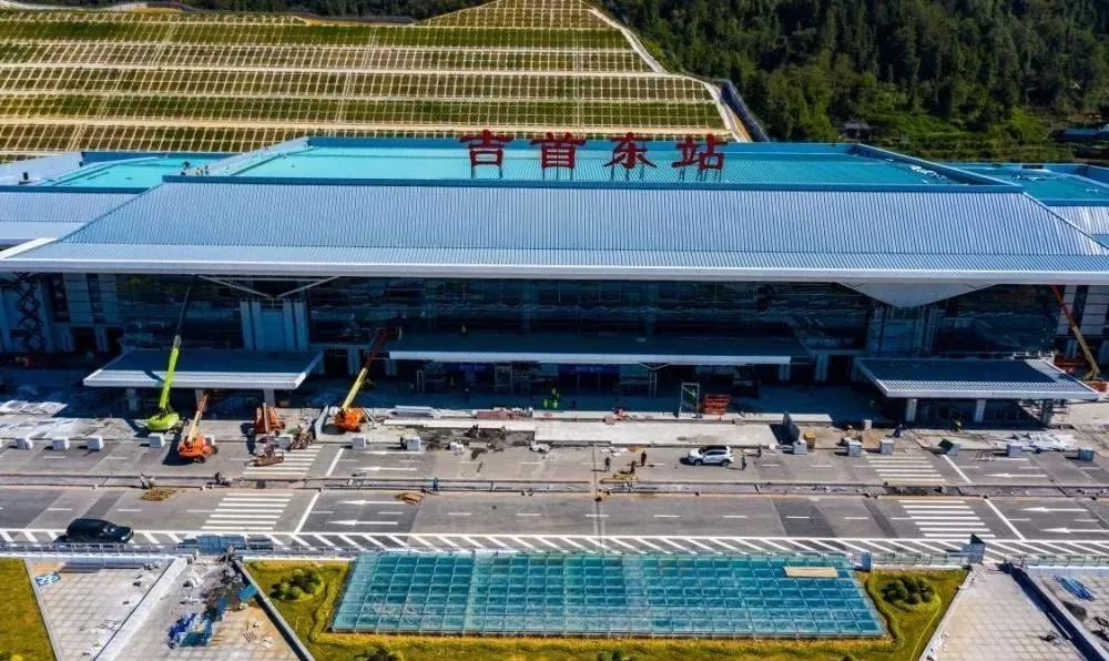 張吉懷高鐵試開始運(yùn)行 50趟車次提前曝光(圖3)
